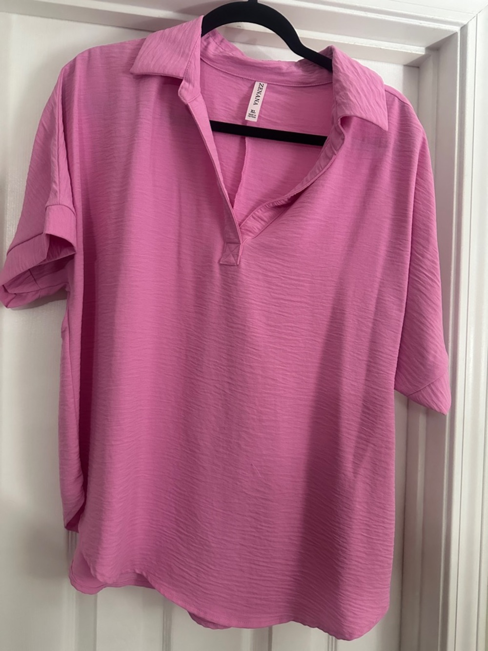 Zenana Outfitters Pink Collared V-Neck Short Sleeve Blouse